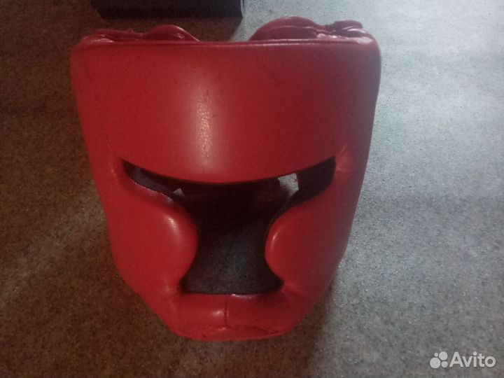 Боксерский шлем