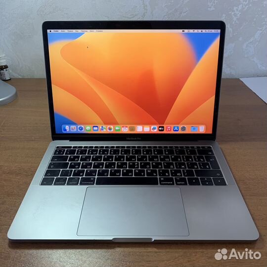 Ноутбук MacBook Pro 13 2017 Intel Core i5