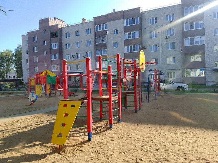 2-к. квартира, 66 м², 3/5 эт.