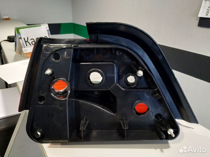 Фонарь правый Daewoo Nexia 2008-2016