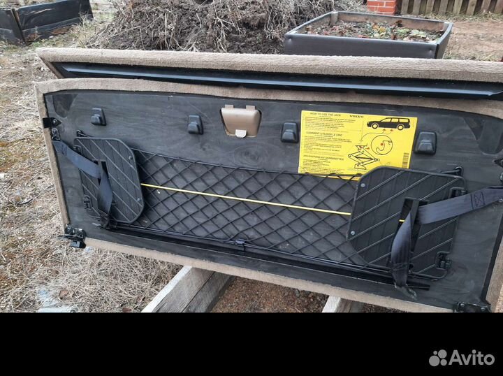 Пол багажника