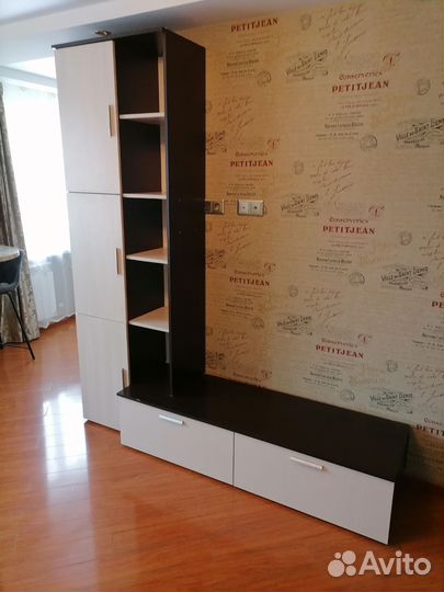 Продам стенку бу в гостинную