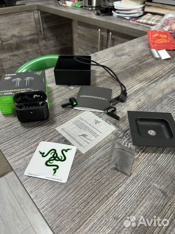 Беспроводные блютуз нашники Razer
