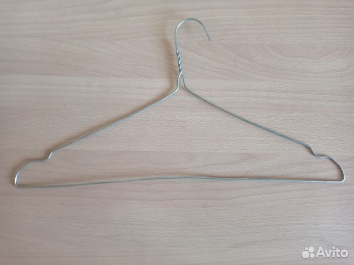 Вешалки плечики металлические для одежды