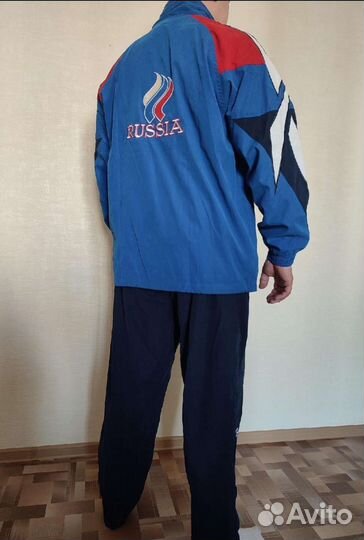 Спортивный костюм reebok