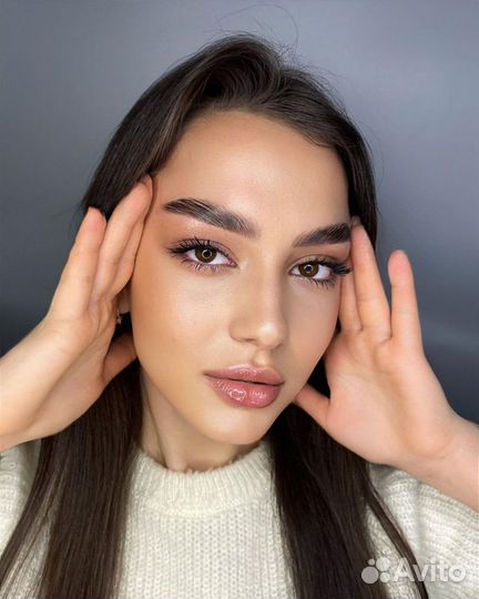 Модель на брови бесплатно