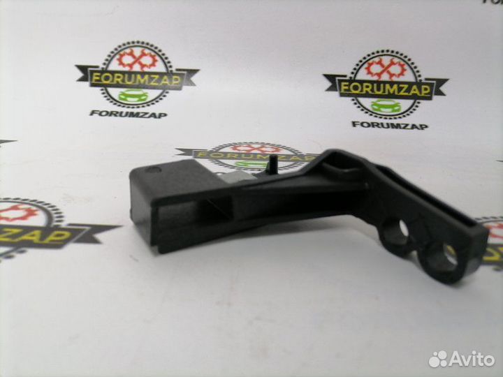 Кронштейн крепления фары передний левый Ford