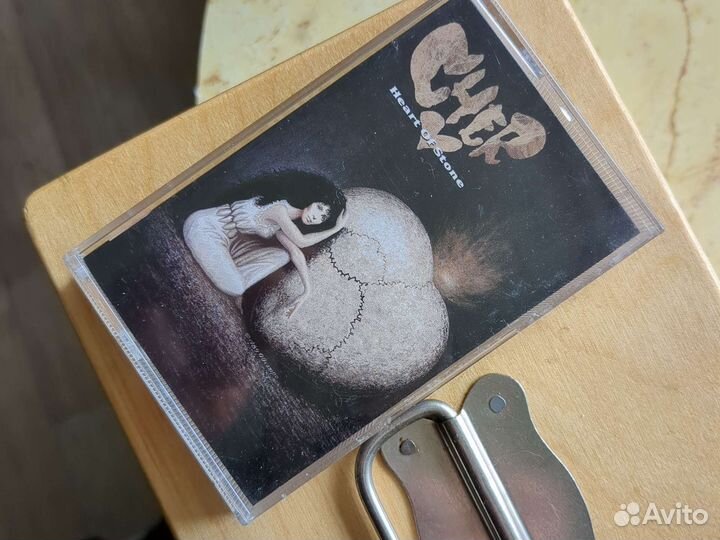 Фирменная аудиокассета cher