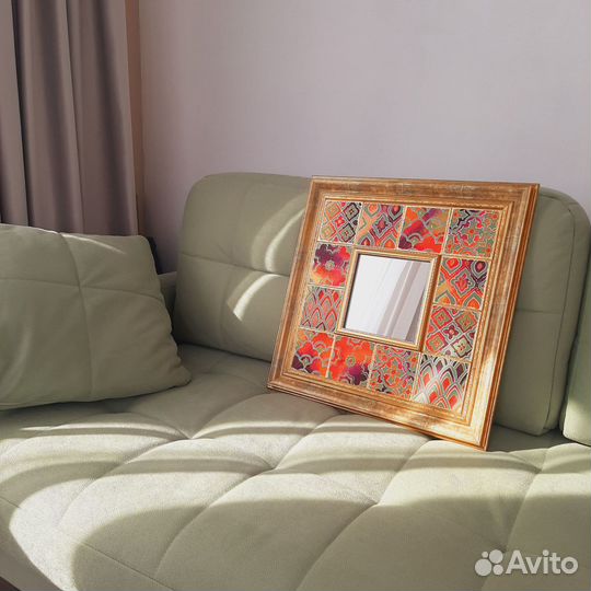 Зеркало с ручной росписью