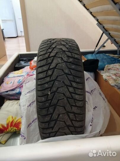 Hankook Winter I'Pike RS2 W429 215/55 R17