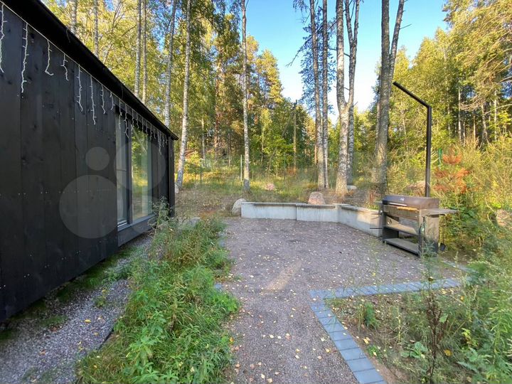 Дом 77 м² на участке 2 га