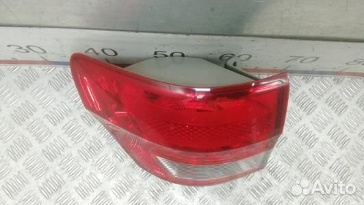 Фонарь задний левый jeep grand cherokee WK2 (MML06