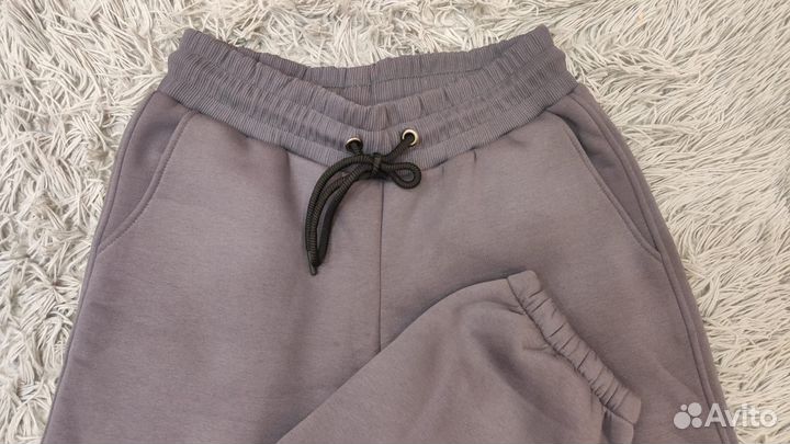 Женский теплый спортивный костюм