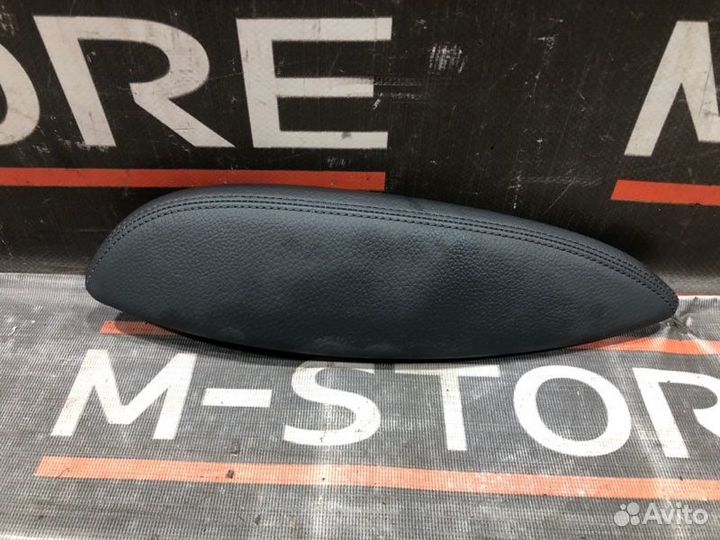 Подлокотник задний правый Bmw 6-Series E63 N62B44A