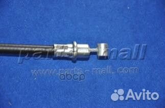 Трос стояночного тормоза зад прав PTB332 Pa