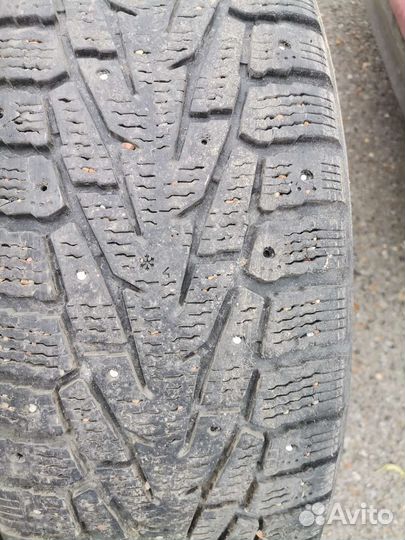 Nokian Tyres Hakkapeliitta 7 SUV 235/65 R17