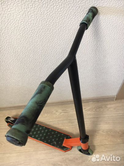 Трюковой самокат Tech Team Duker