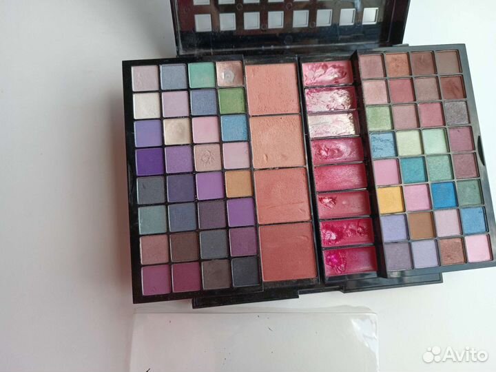 Палитра теней Летуаль