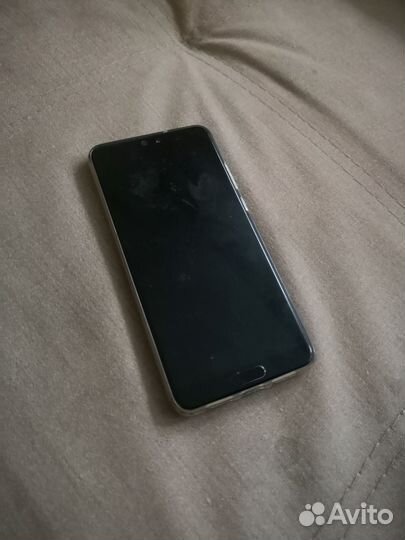 HUAWEI P20, 4/128 ГБ