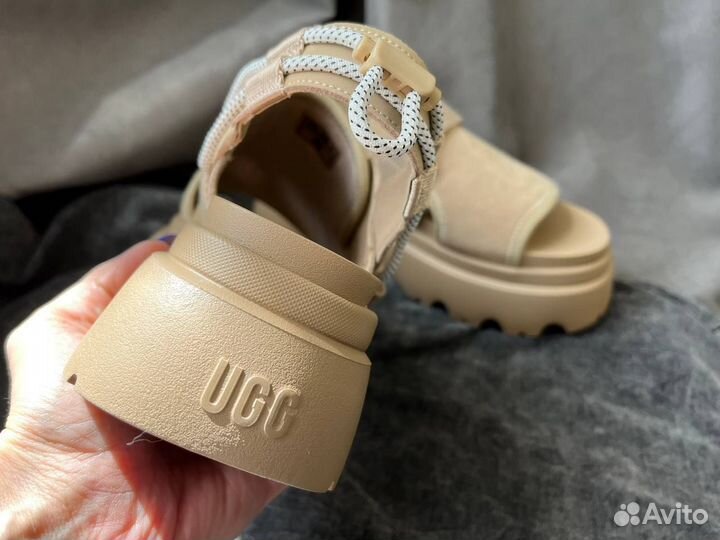 Босоножки женские замшевые UGG