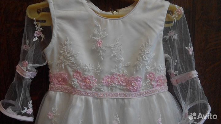 Продам Красивое платье