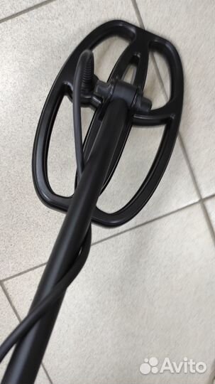 Металлодетектор Quest X10 Pro