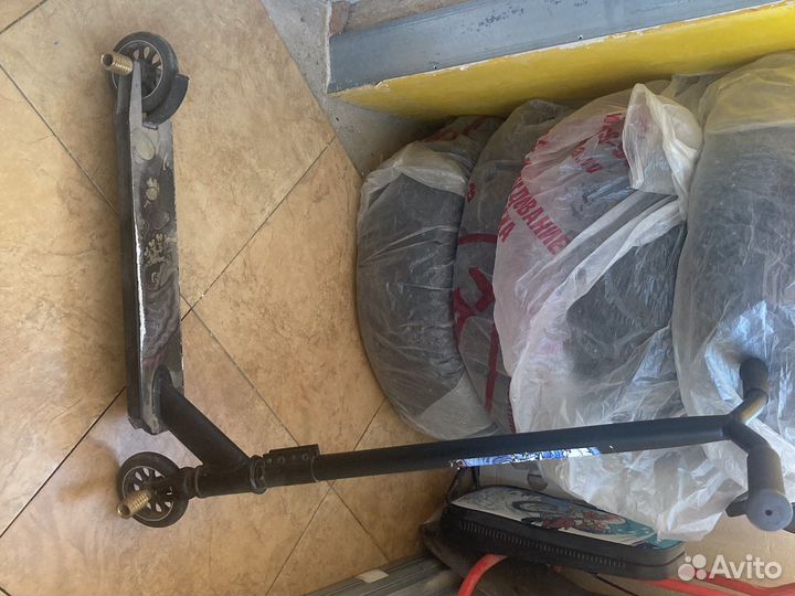 Самокат трюковой