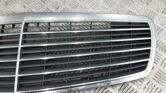 Решетка радиатора mercedes benz E-class W211 (LBE0