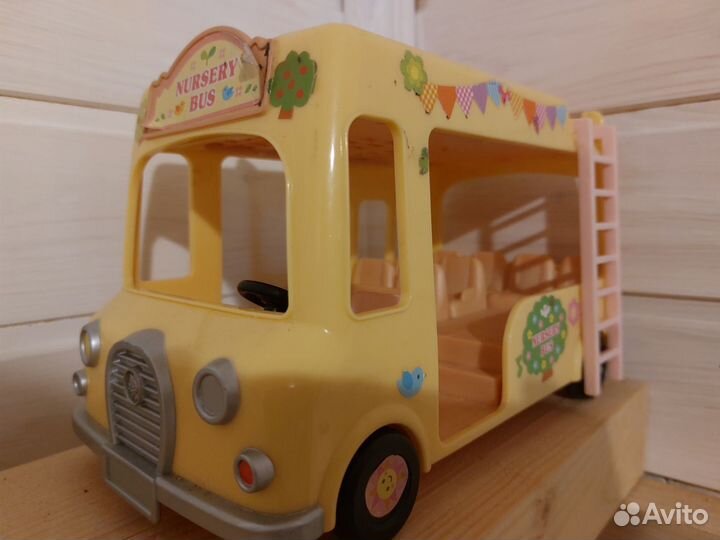 Двухэтажный автобус Sylvanian Familie