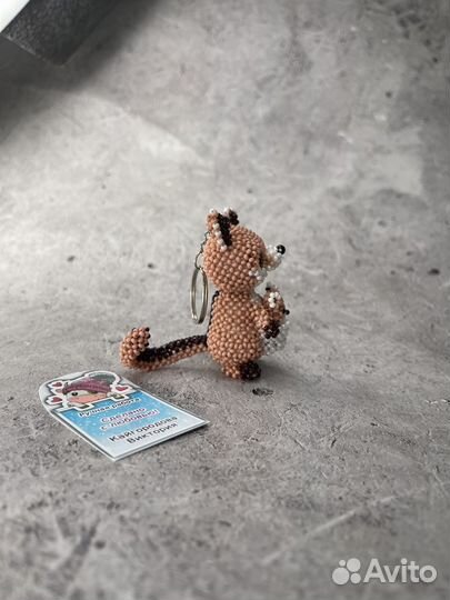 Брелок из бисера