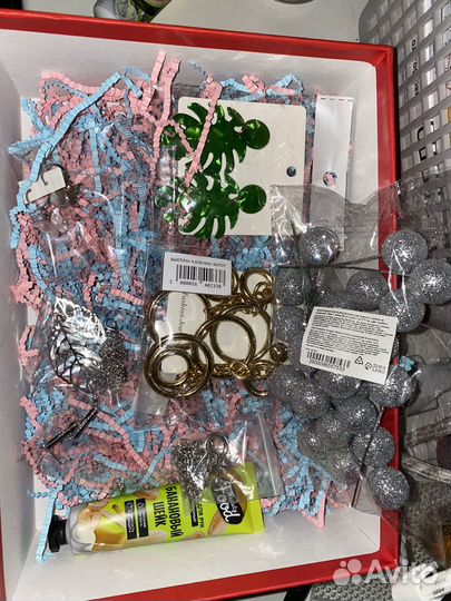 Подарочный бокс новый