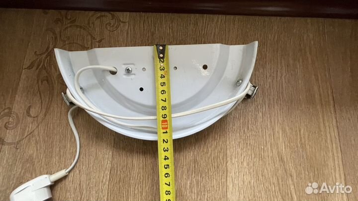 Настенный светильник бра