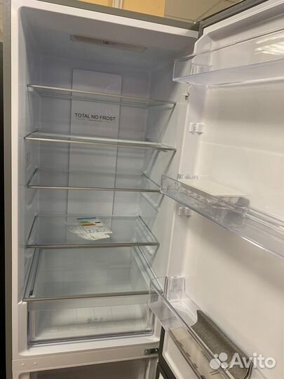 Холодильник-морозильник Haier CEF537ASG