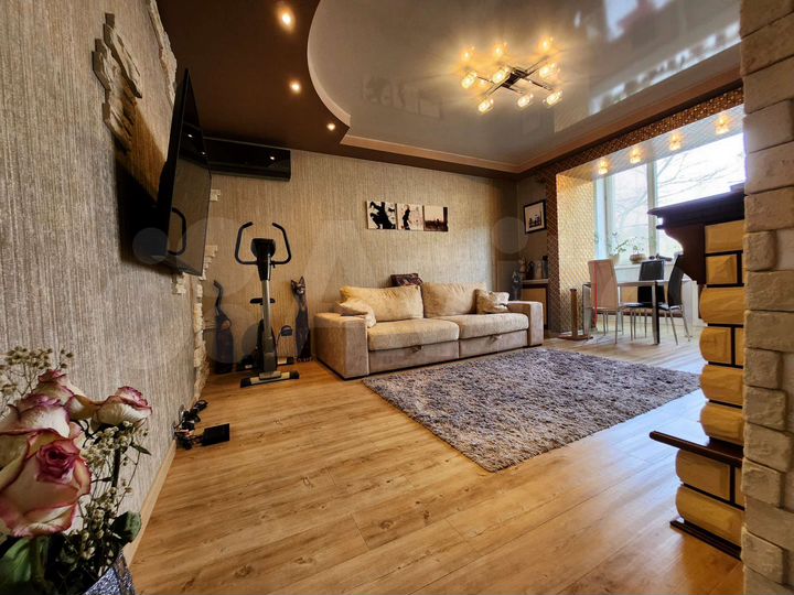 3-к. квартира, 70 м², 2/2 эт.