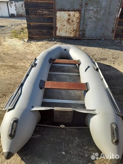 Продам лодку