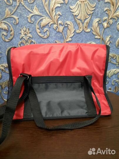 Переноска для щенка или маленькой собачки