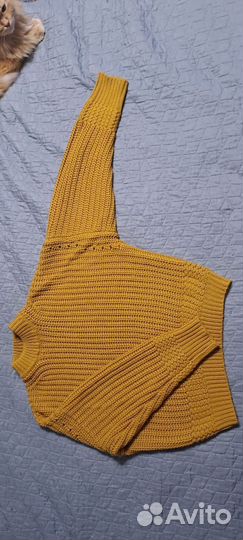 Свитера женские