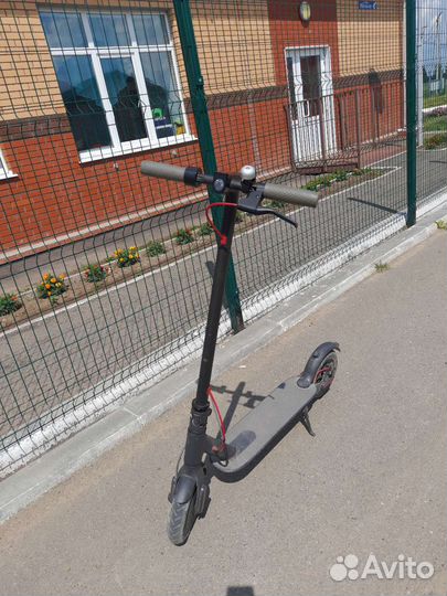 Самокат взрослый электрический