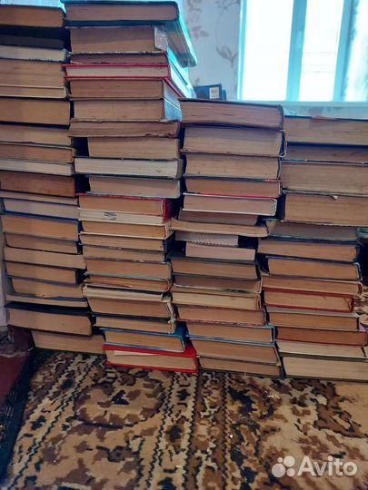 Советские книги разных жанров