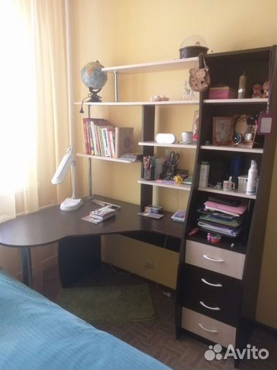 Компьютерный стол