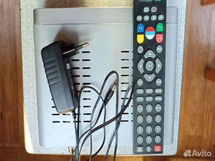 Ресивер триколор б/у