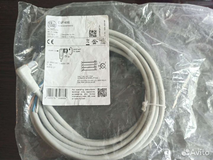 Кабель соеденительный ifm EVF 486 и sick m12