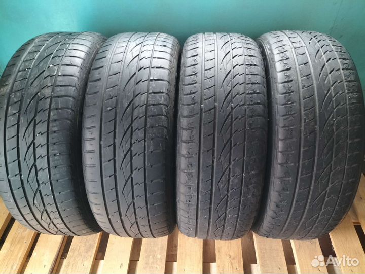 Continental CrossContact UHP E 225/55 R18 98