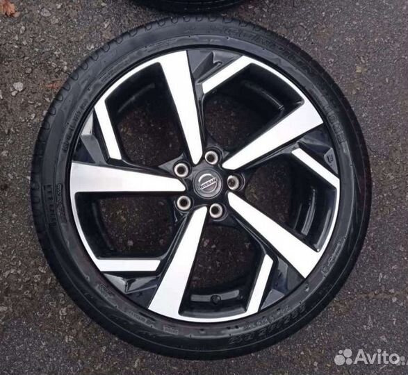 Комплект колёс r19