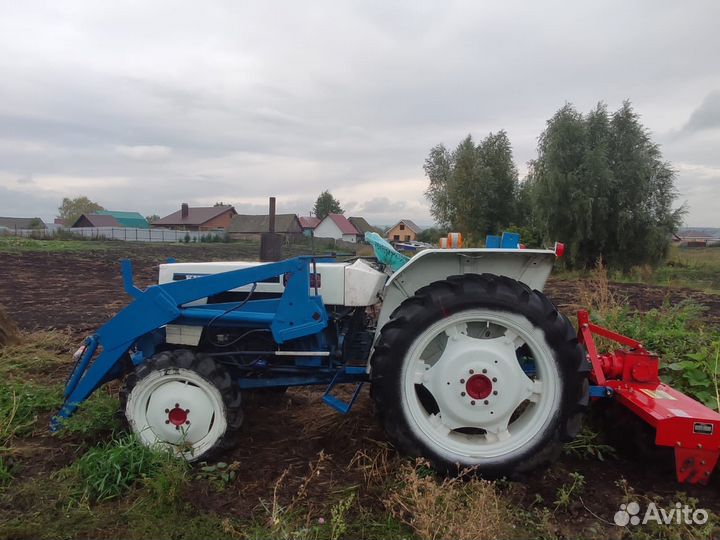 Мини-трактор Mitsubishi D1550, 2014