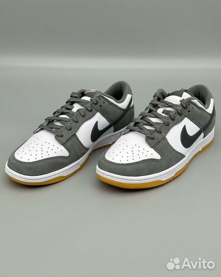 Nike Dunk Low Smoke Grey Gum