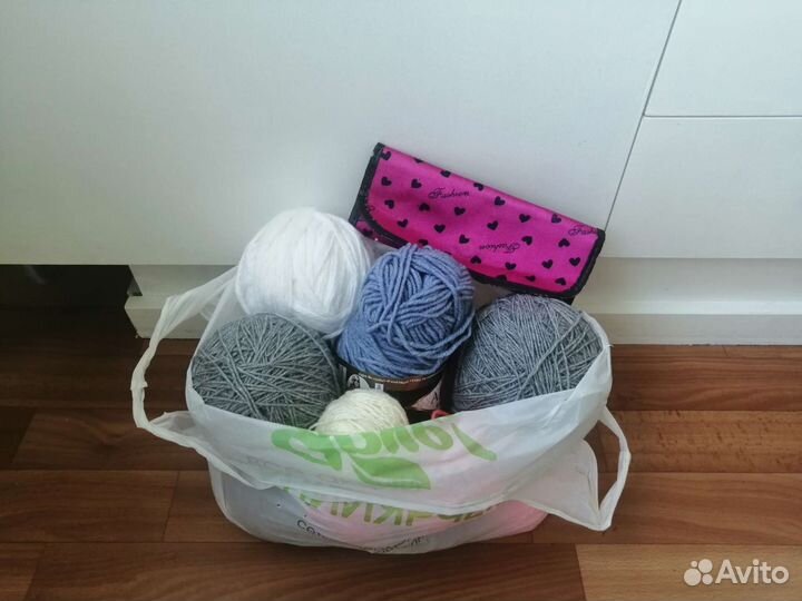Пряжа для вязания пакетом+ набор крючков