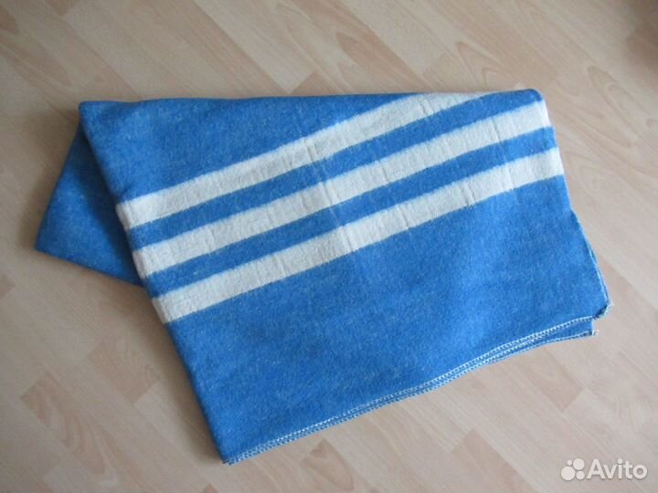 Одеяло шерстяное