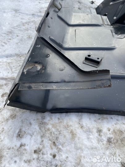 Брызговик подкапотный Москвич