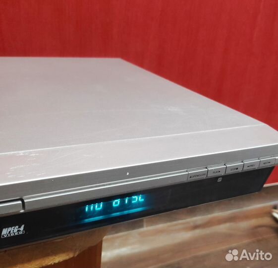 Dvd проигрыватель Akira